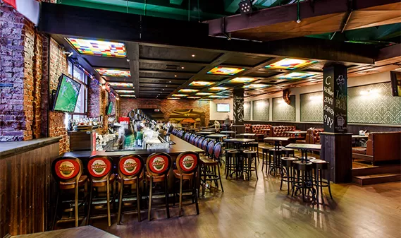 Портфолио FILINI. Бар "Клевер"