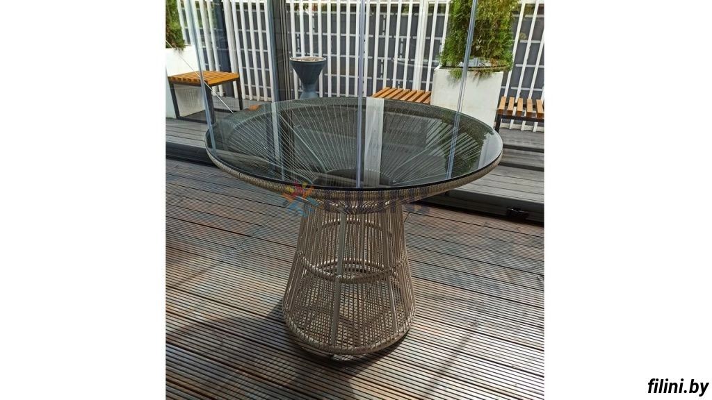 Купить уличный кофейный стол "Фонтан" на летнюю веранду, террасу, балкон в Минске. Плетеные журнальные, кофейные и чайные столики из джута у производителя мебели ООО Фокси крафт