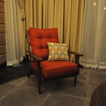 Мягкое кресло 