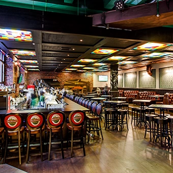 Портфолио FILINI. Бар "Клевер"