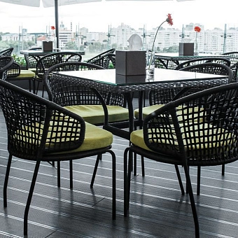 Обеденные группы из веревки на террасе 