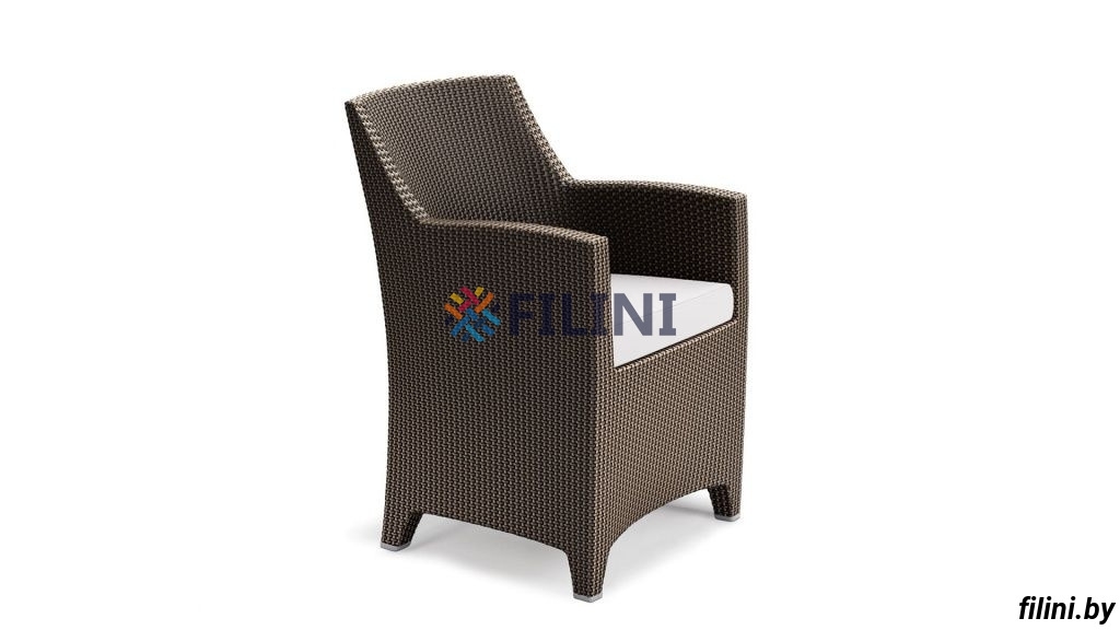 Уличное кресло из комплекта мебели для беседки 